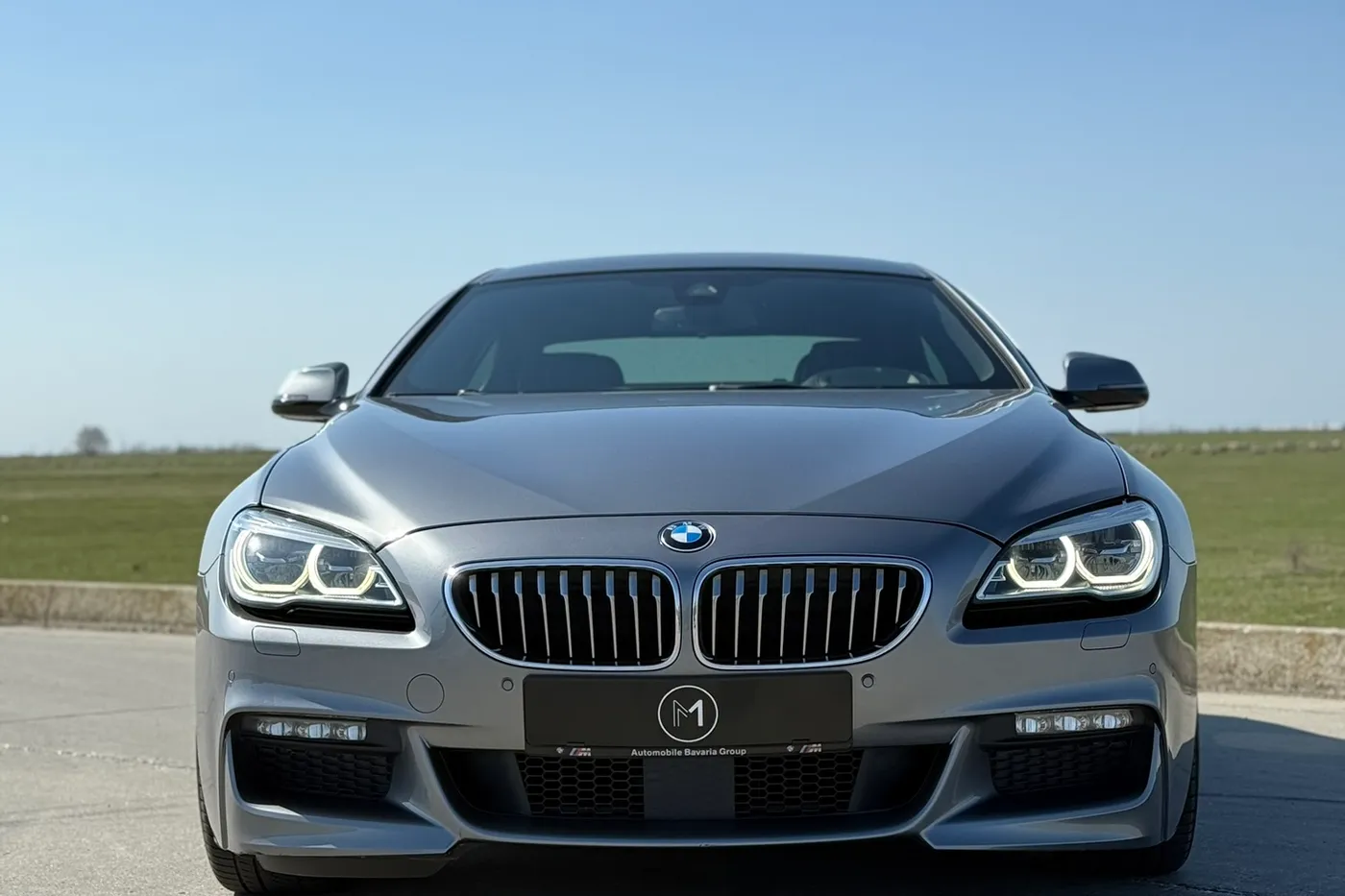 BMW Seria 6 Gran Coupé gri, vedere față