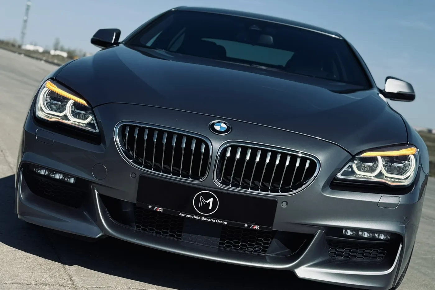 BMW Seria 6 Gran Coupé gri, vedere față, ultim cadraj